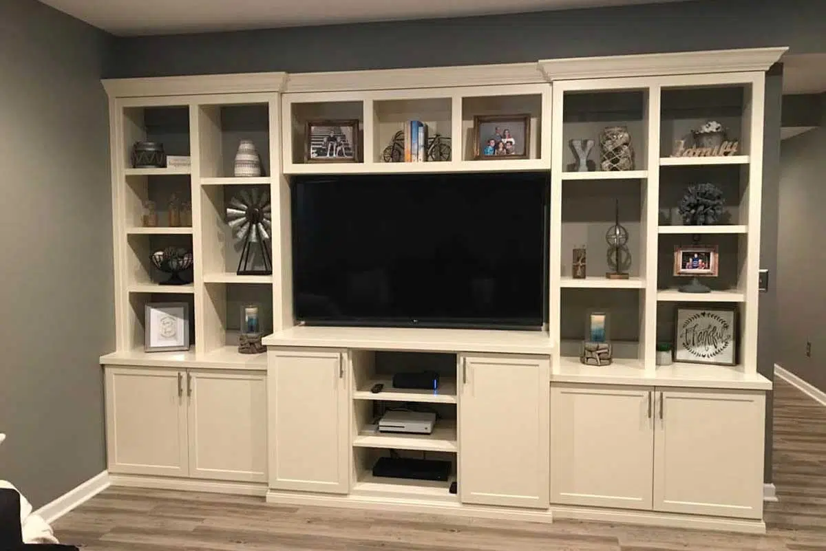 Custom Media Center Indianapolis Lp3