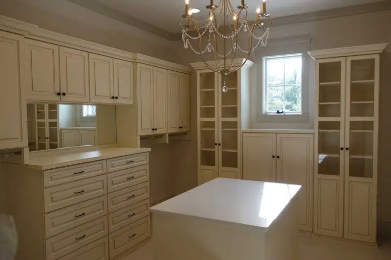 how to makeover your closet in 2022